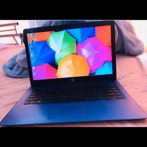 HP LAPTOP ( located in NY)